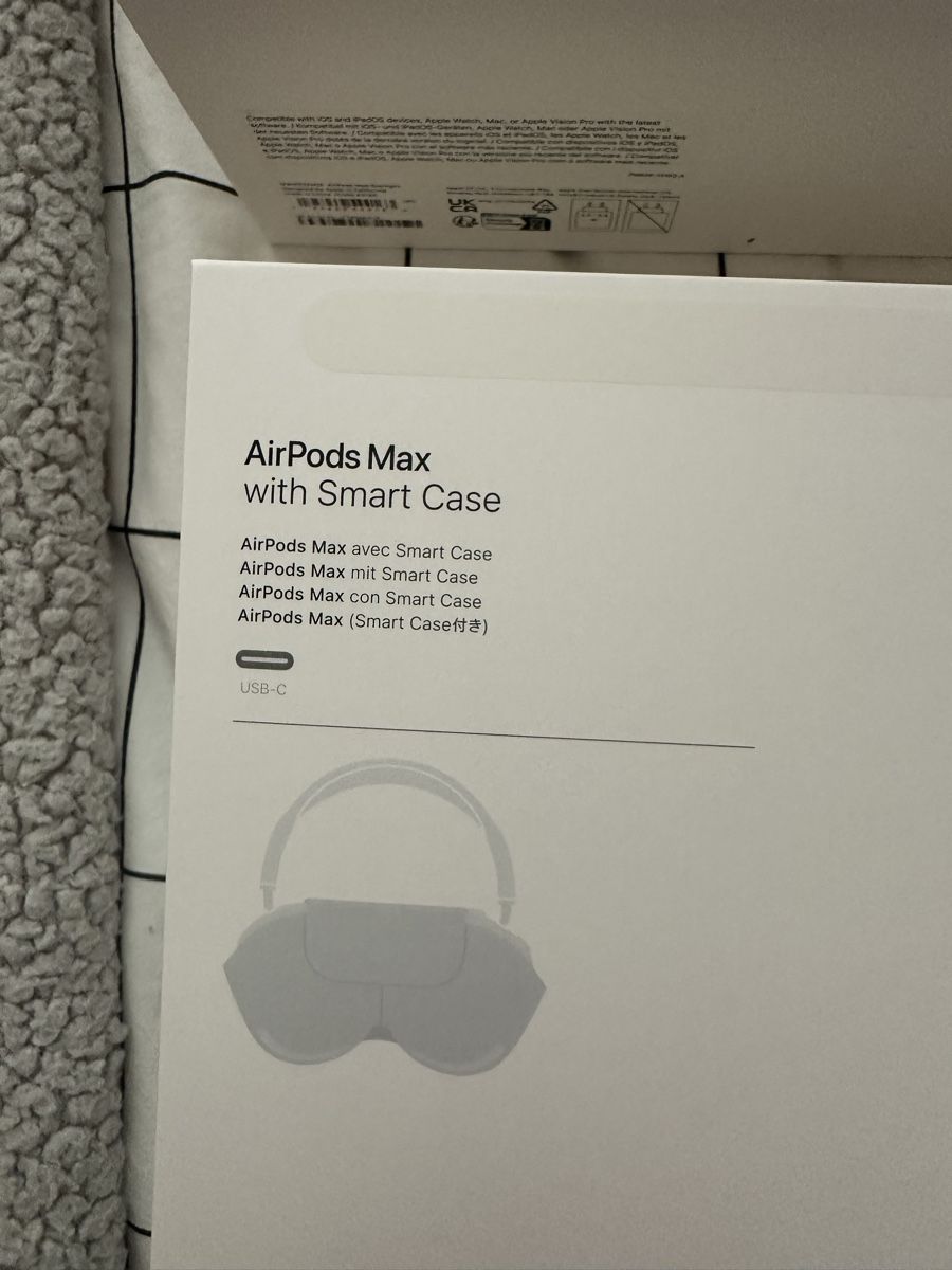 Apple Cuffie: AirPods Max headphones with Smart Case, Silver – Nuovo (secondo la descrizione) da Zürich venduto da mlanyfer 2