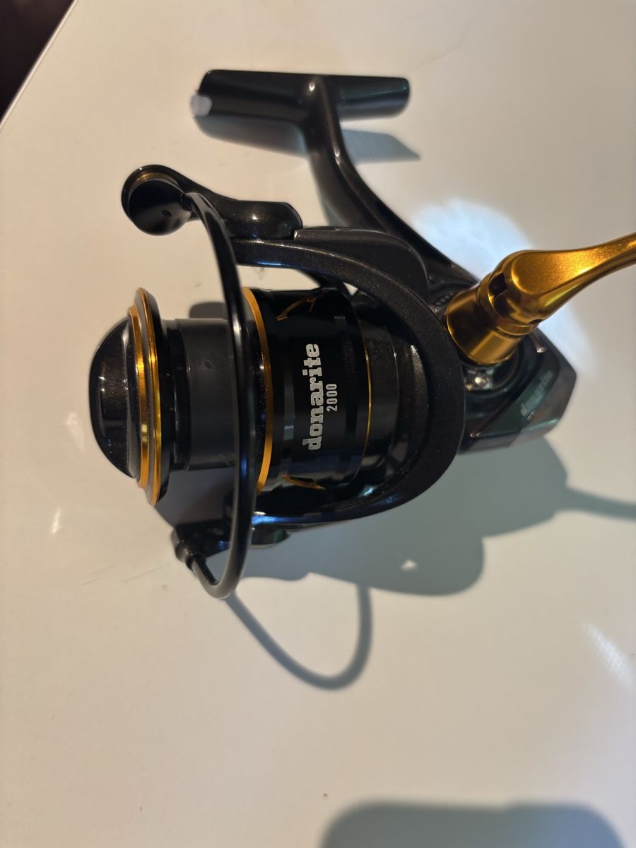 Stucki Thun Tamburi & Mulinelli: Stucki Fishing ROLLE DONARITE 2000 – Nuovo (secondo la descrizione) da Niederbipp venduto da PIKE73 1