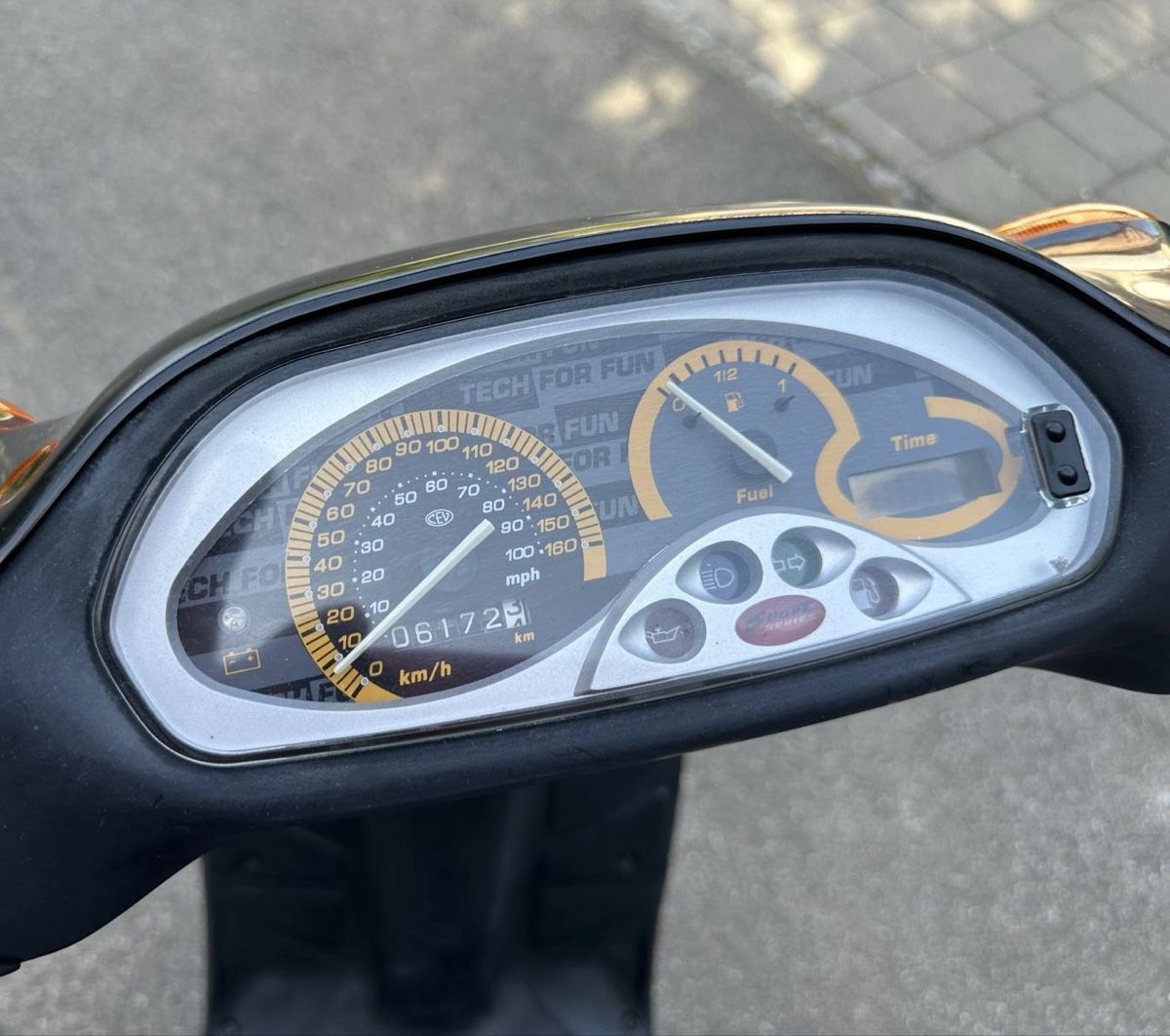 Scooter: Piaggio Typhoon 125 Roller MFK 20.06.2025 – Usato da Zürich venduto da ann_qsj2 5