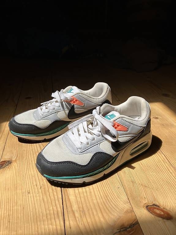 Nike Scarpe da donna: Nike Air Max Correlate Gr. 37.5 – Usato da Bern venduto da AirTerj 1
