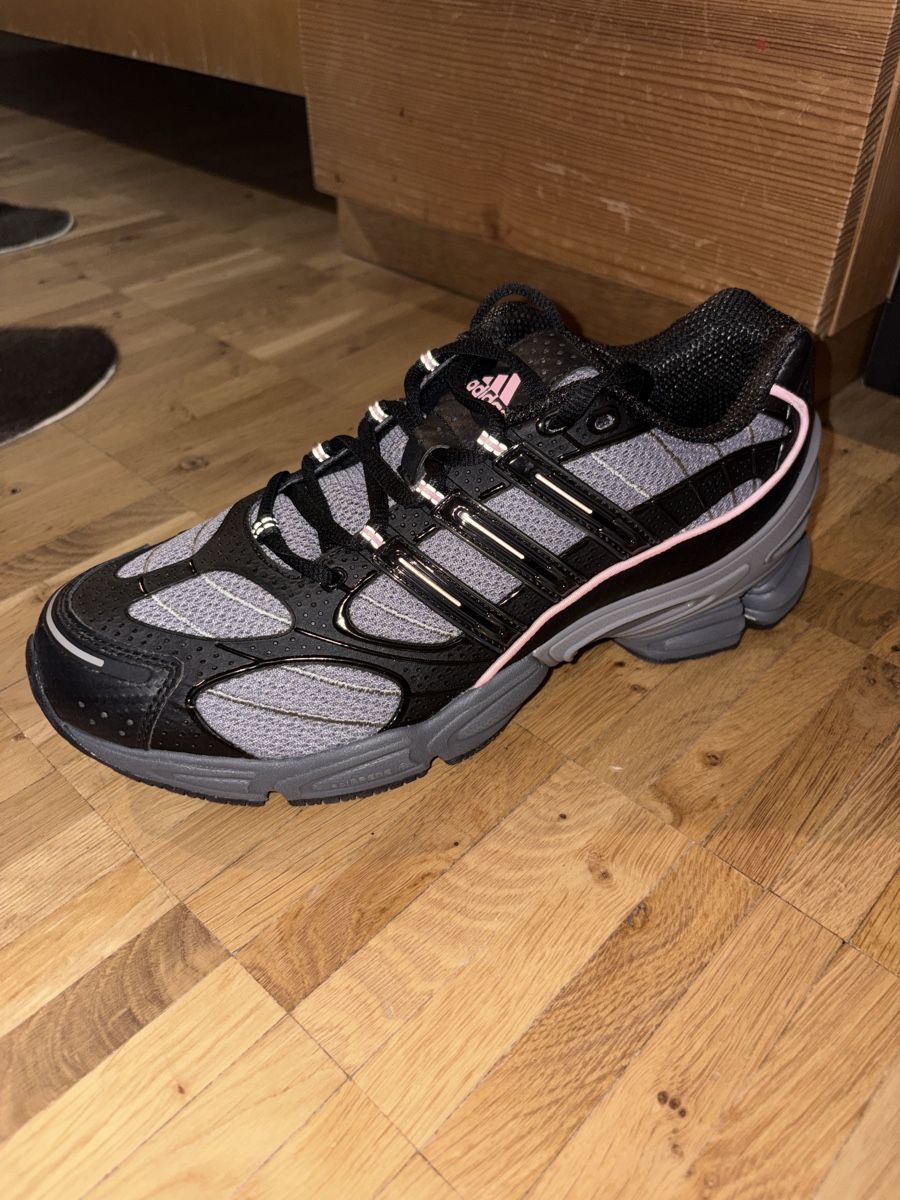 Herrenschuhe: adidas ozweego pro – Neu (gemäss Beschreibung) aus Rombach von akiromay 3