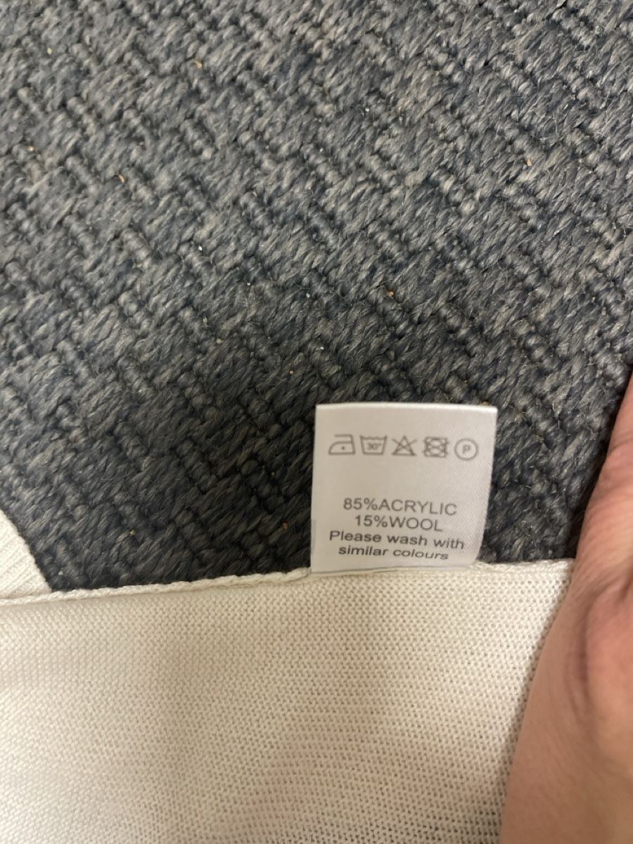 Zebra Pullover & Sweatshirts: Zebra Hellbeiger warmer Rollkragenpulli speziell gr M/L – Gebraucht aus Bad Zurzach von Cuore34 4