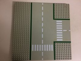 LEGO Grey Vintage T-Junction Road Baseplate 32 x 32  used