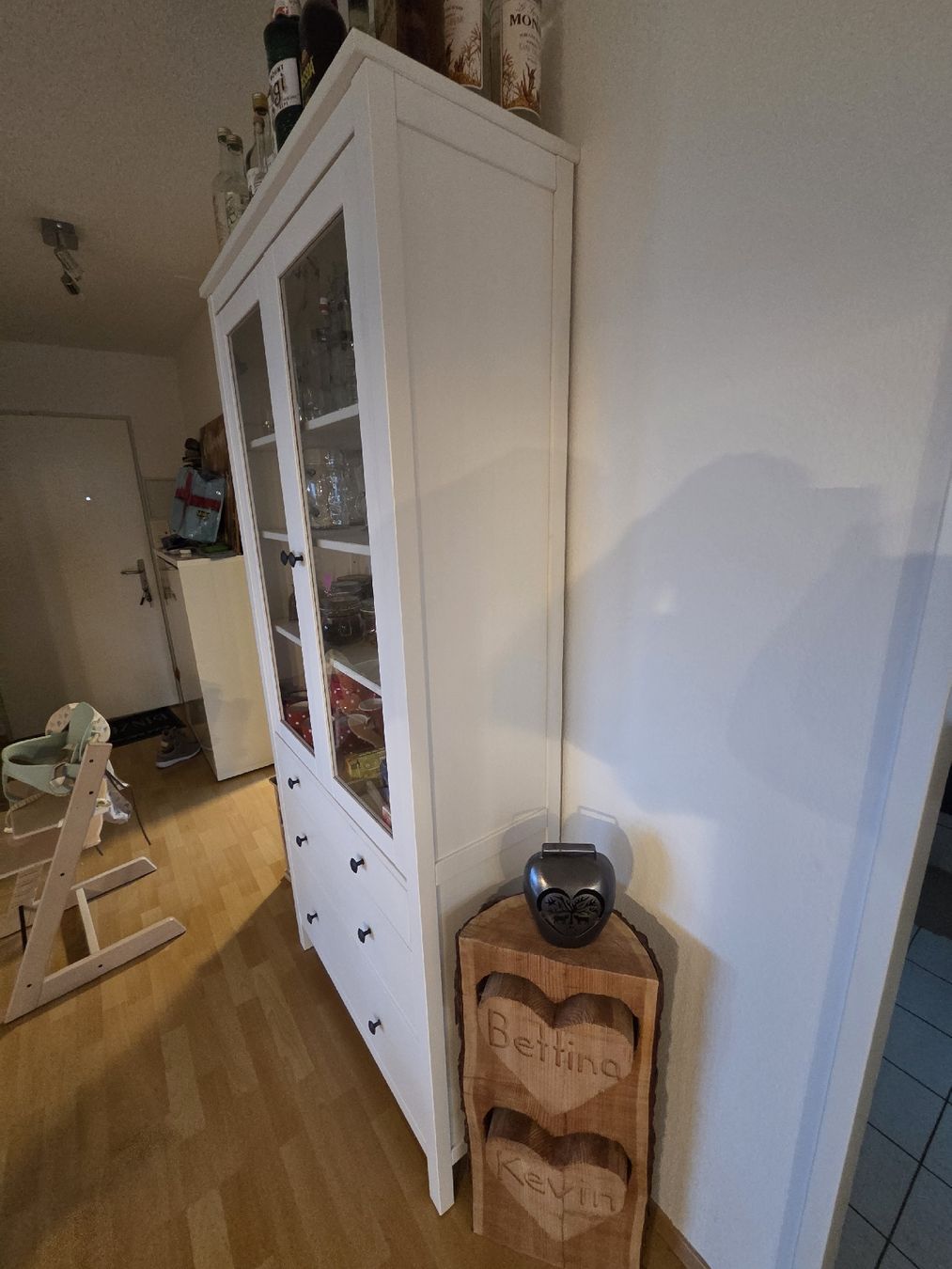 Ikea Vitrinen: Hemnes Vitrine – Gebraucht aus Hausen am Albis von binzi88 1
