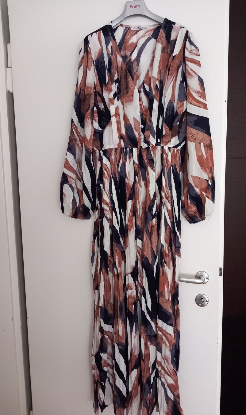 Kleider: kleid für damen neu – Neu und originalverpackt aus Zürich von Eseve