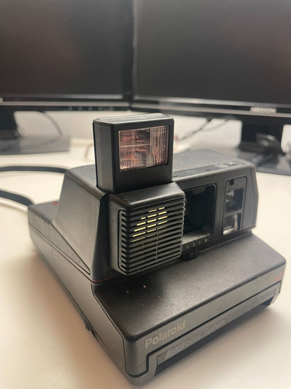Polaroid Fotocamera: Polaroid Sofortbildkamera – Usato da Gross venduto da autonauer
