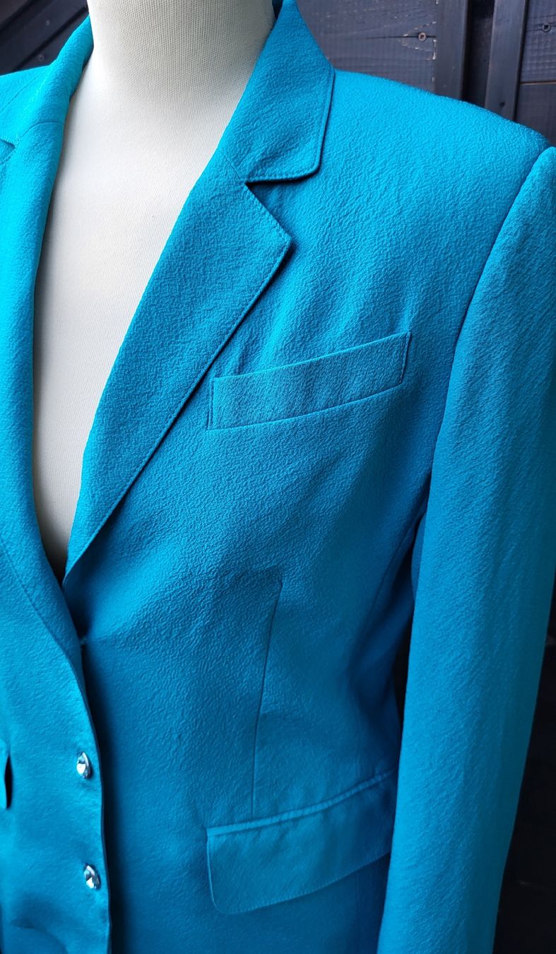 Anzüge & Kostüme: Costume en soie  – Neu (gemäss Beschreibung) aus Fribourg von VictoriaShop7 3