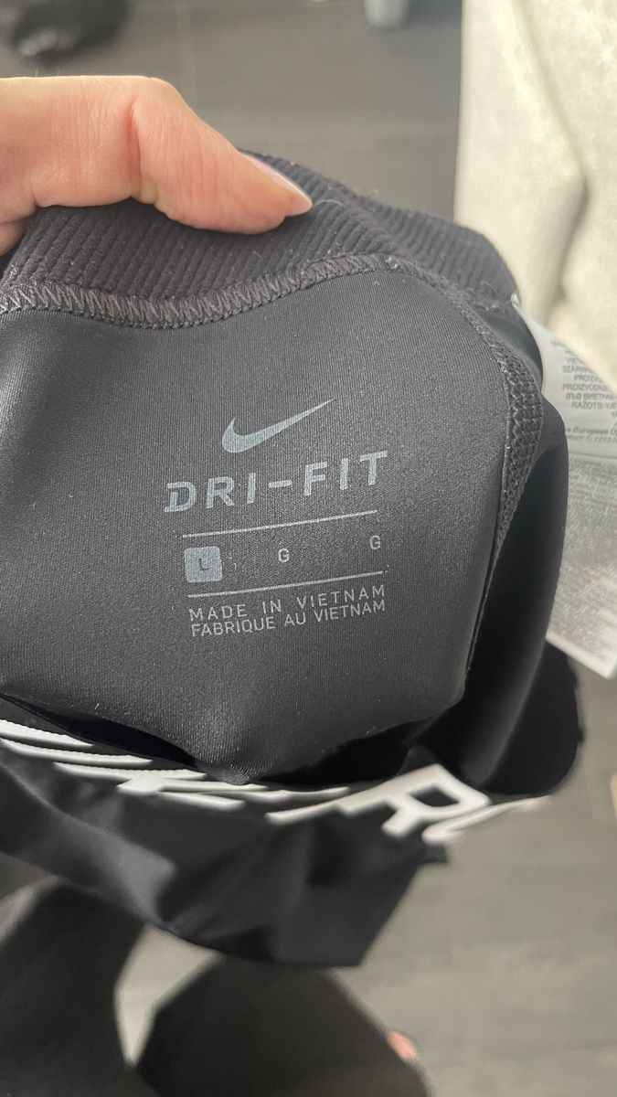 Nike Leggings: Nike Leggings, Gr. L – Gebraucht aus Lausen von sim_hgp6 2