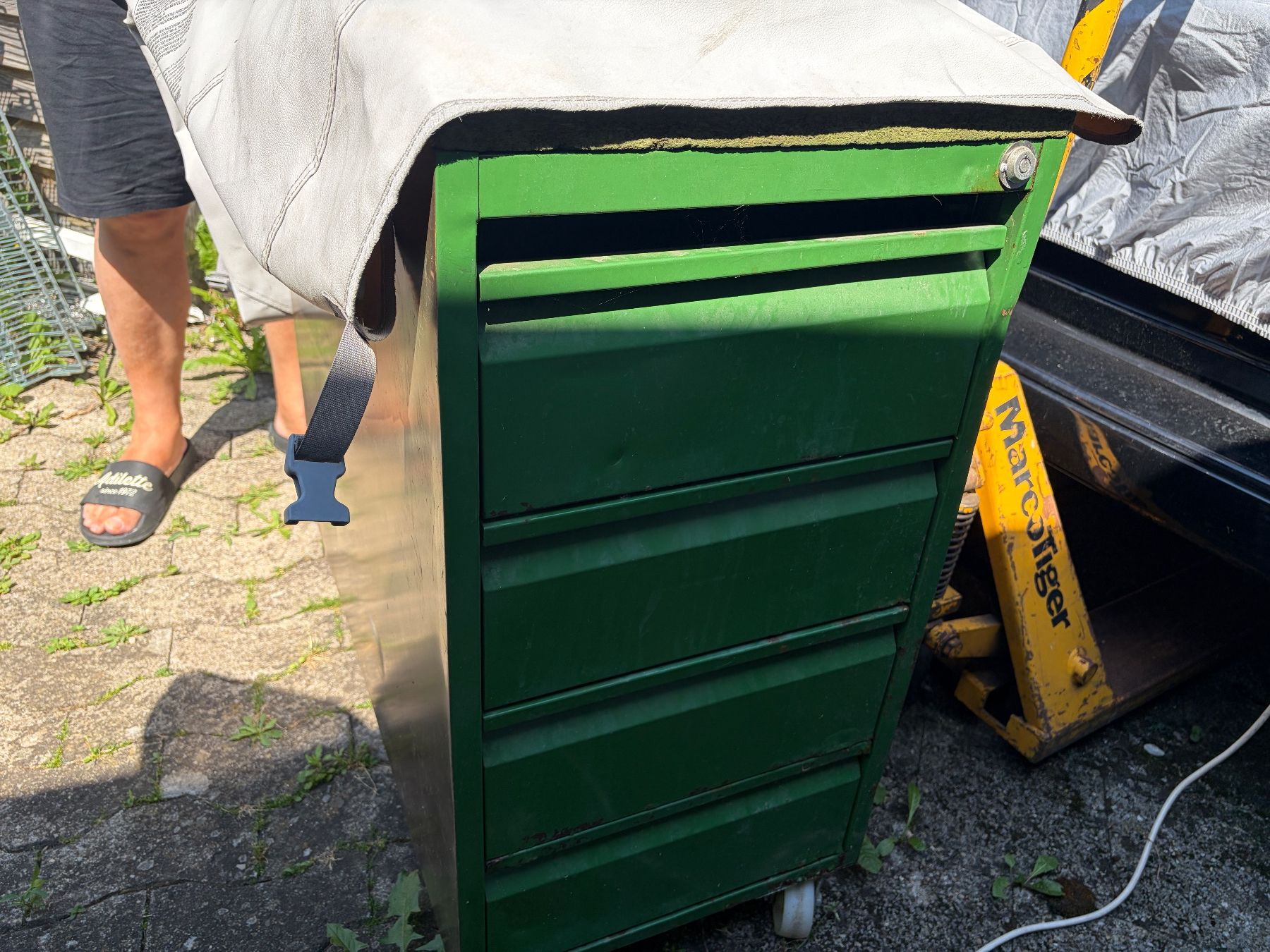 Tutti gli attrezzi: Werkstattwagen grün 4 Schubladen – Usato da Niederbüren venduto da lau_rh9k