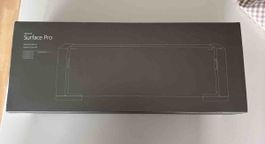 Microsoft Surface Pro Docking Station neuwertig