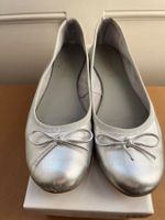 Silberne Ballerinas Gr 40/ballerines argentées 40