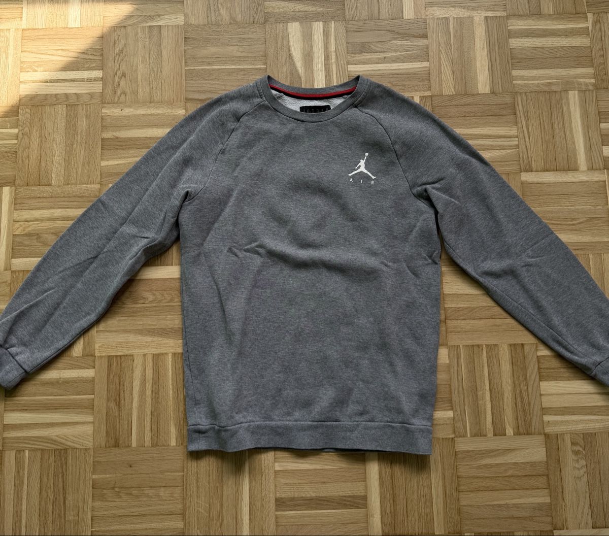 Jordan Maglioni & Felpe: Nike Jordan - Sweatshirt – Usato da Ettingen venduto da sma_f5yj