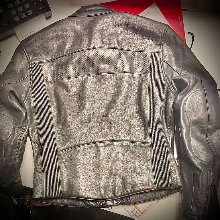 Giacche: Harley Davidson Töfflederjacke Damen Gr. S  – Usato da Hilterfingen venduto da gatho11 4