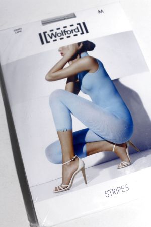 Stripe Capri von WOLFORD, neu in OVP "pale aqua/china"
