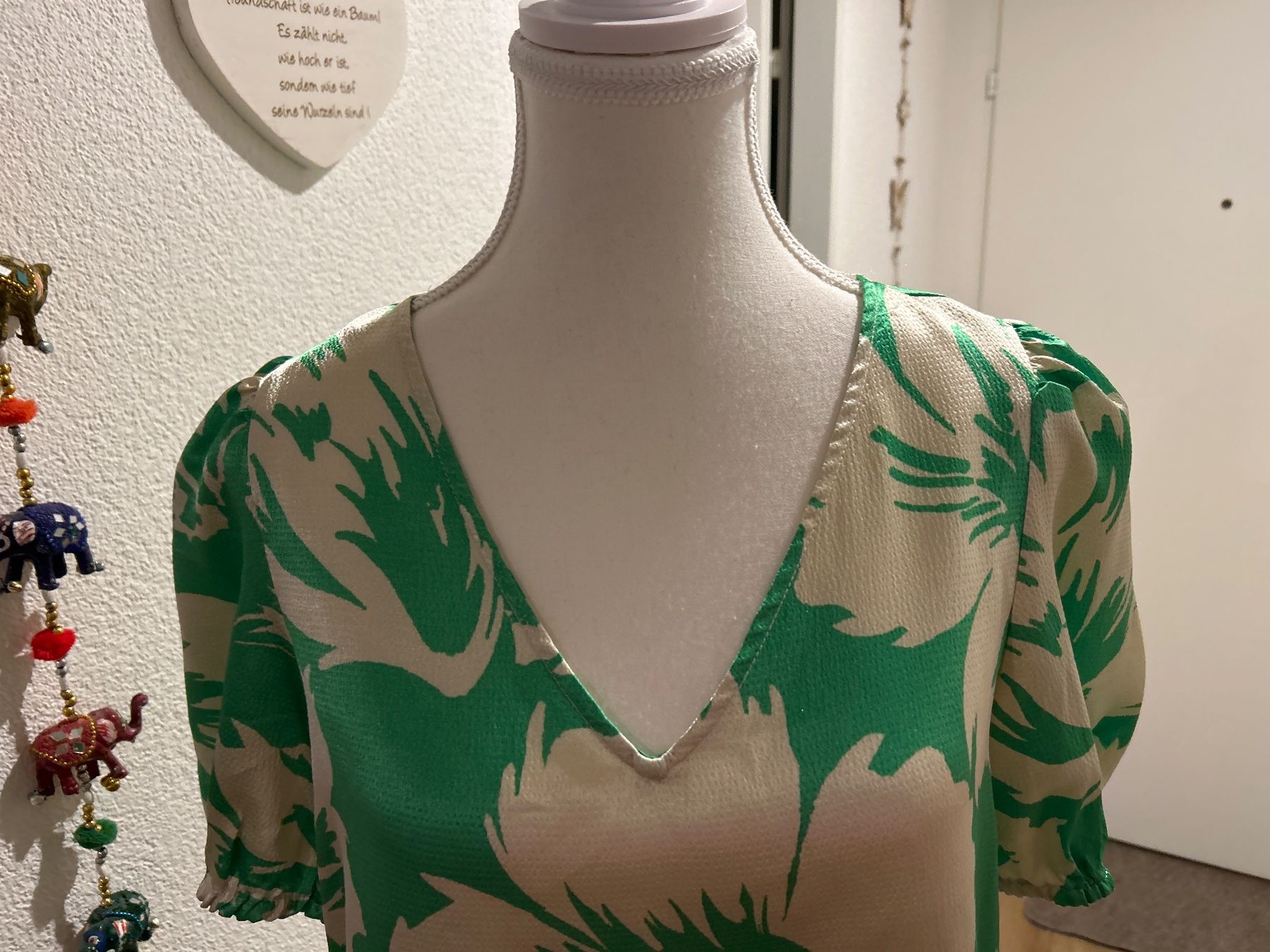Vila Camicette: Shirt mit Blumenmuster von Vila Gr. 38 – Usato da Brunnen venduto da Nala2929 2