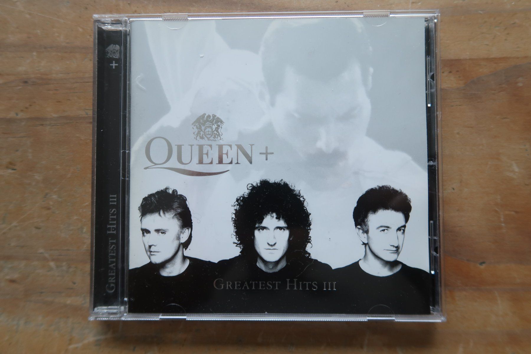 CD: QUEEN - GREATEST HITS III - CD – Usato da Basel venduto da Patiscat