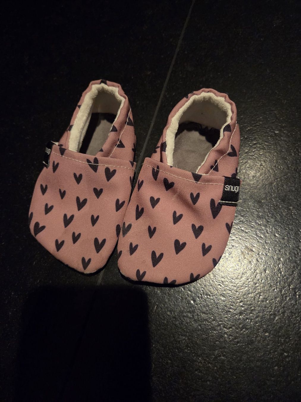 Chaussures garçon: Snugi Kinderfinken – D'occasion à Würenlingen par Lima13