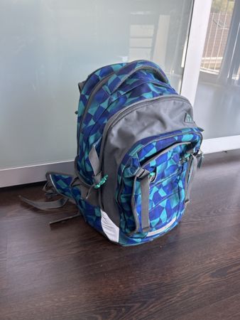 Schulrucksack Satch blau gemustert gebrauchter Zustand
