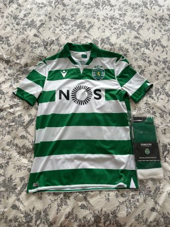 Macron Maillot Sporting CP 19/20 M + chaussettes