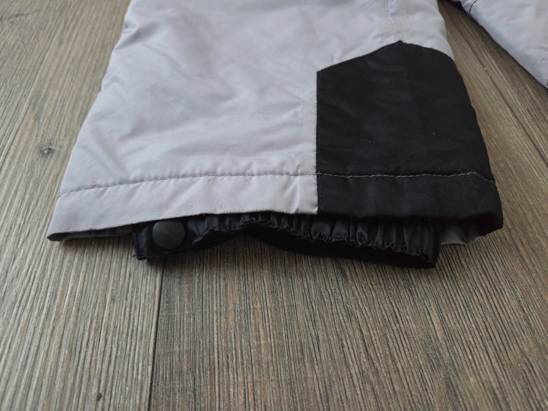 Pantaloni: Hellgraue Skihose, Grösse 128 – Usato da Schlierbach venduto da smeralda1313 1