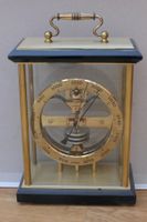 Vintage Aneroid-Barometer im Anniversary-Clock-Stil