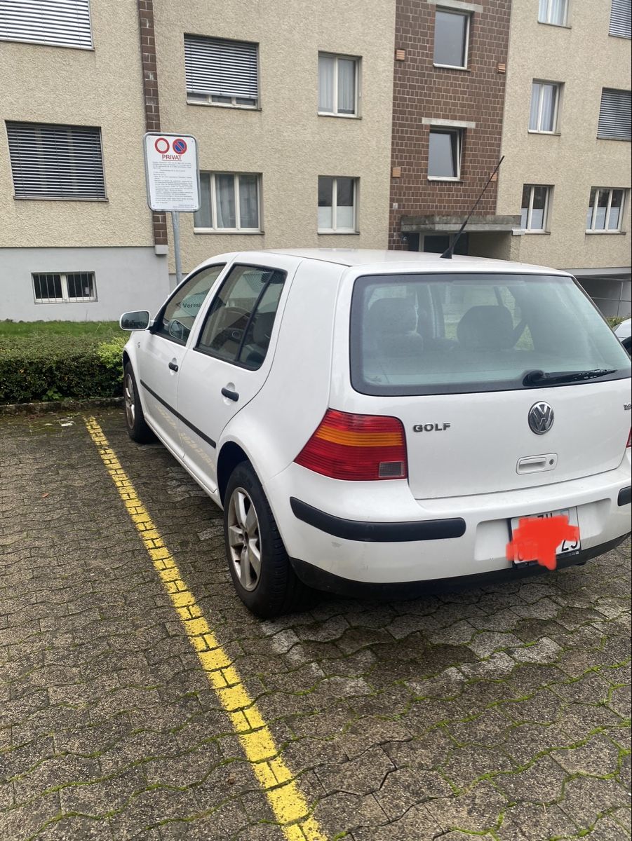 VW Autos: VW Golf Bora weiss 2002 – D'occasion à Uster par mor_r77t 5