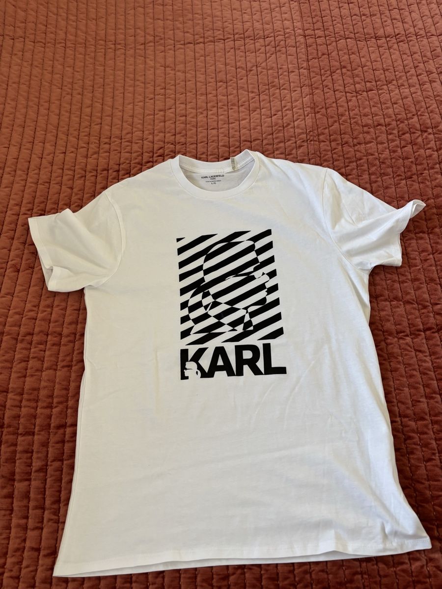 Karl Lagerfeld T-shirt: Karl Lagerfeld – Nuovo (secondo la descrizione) da Corpataux venduto da seniz