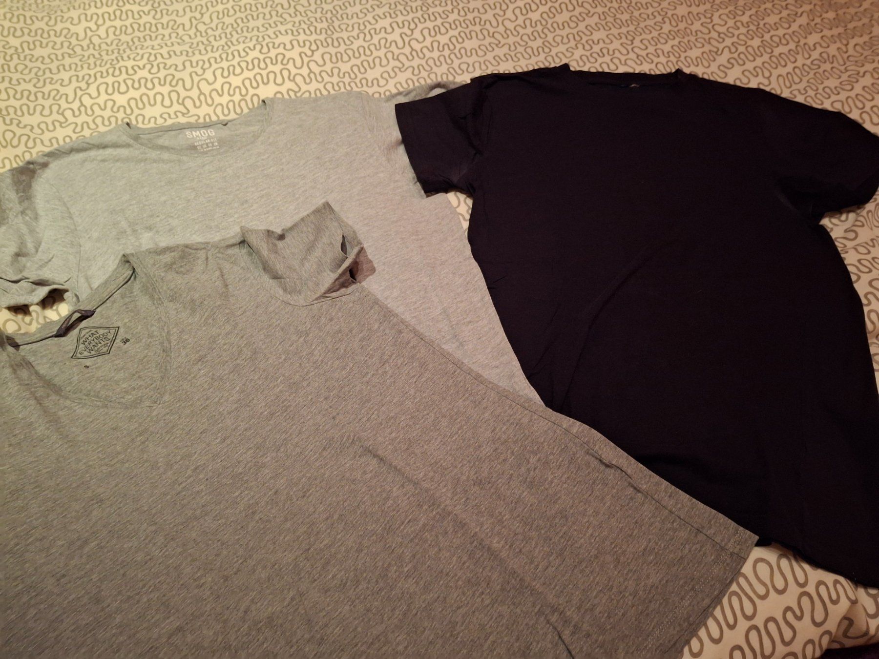 T-shirt: T-shirt (3) taille S – Usato da Villiers venduto da san_jn5w 2