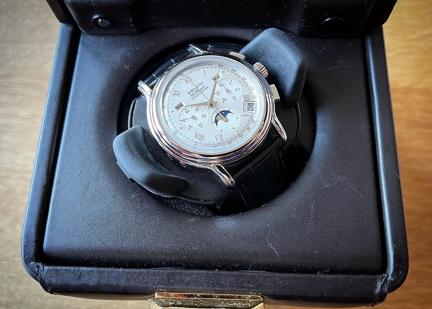 Zenith Orologi: Zenith Vintage Uhrenbeweger Watch Winder – Usato da Horw venduto da Richmond_Watches 1