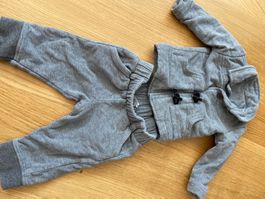 Schönes Kleiderpaket mit Hose & Jacke in Grau Gr55cm