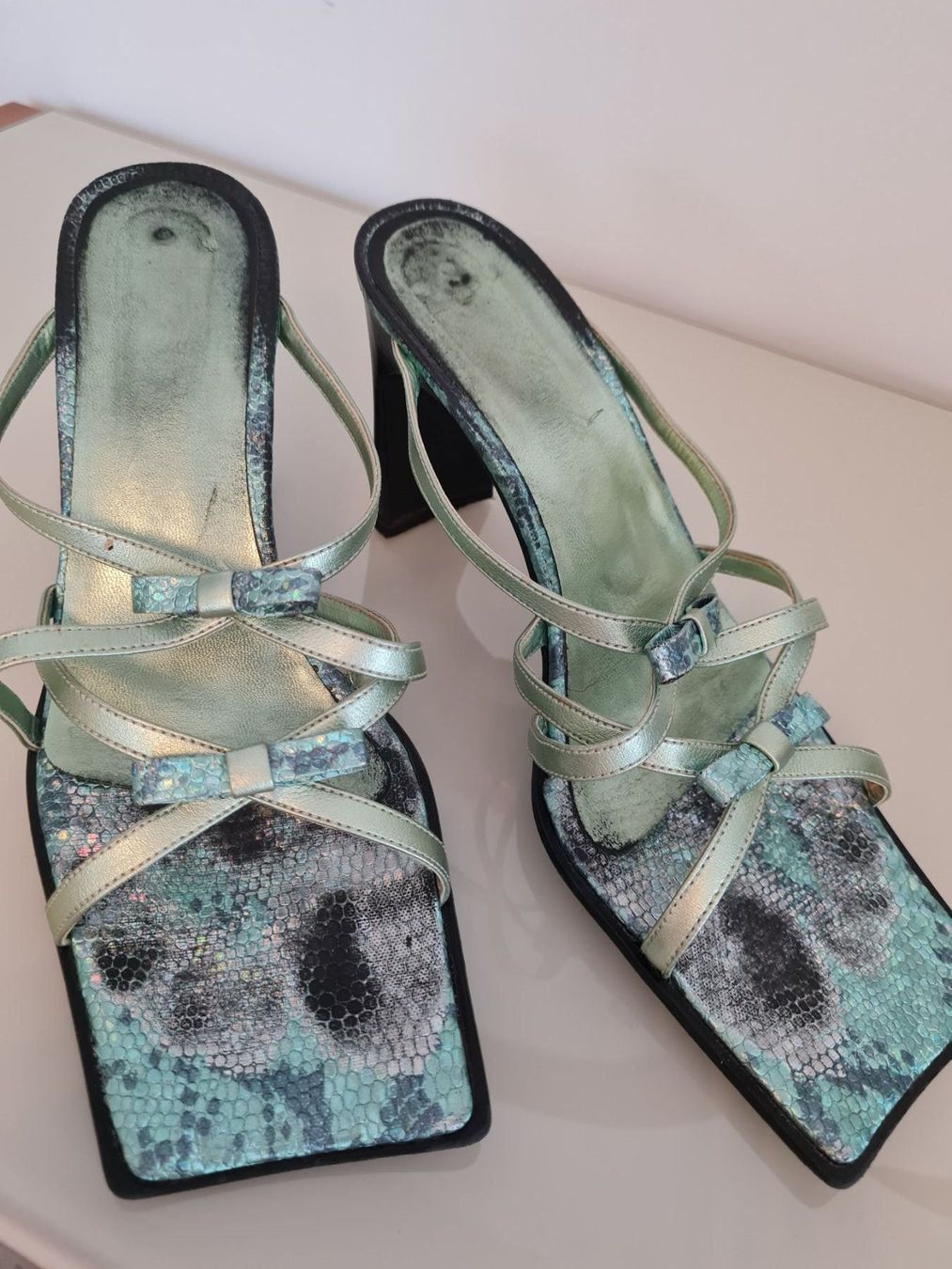 Scarpe da donna: SANDALEN SANDALETTEN PANTOLETTE GR.40 – Usato da Steg im Tösstal venduto da goldlionfree 5