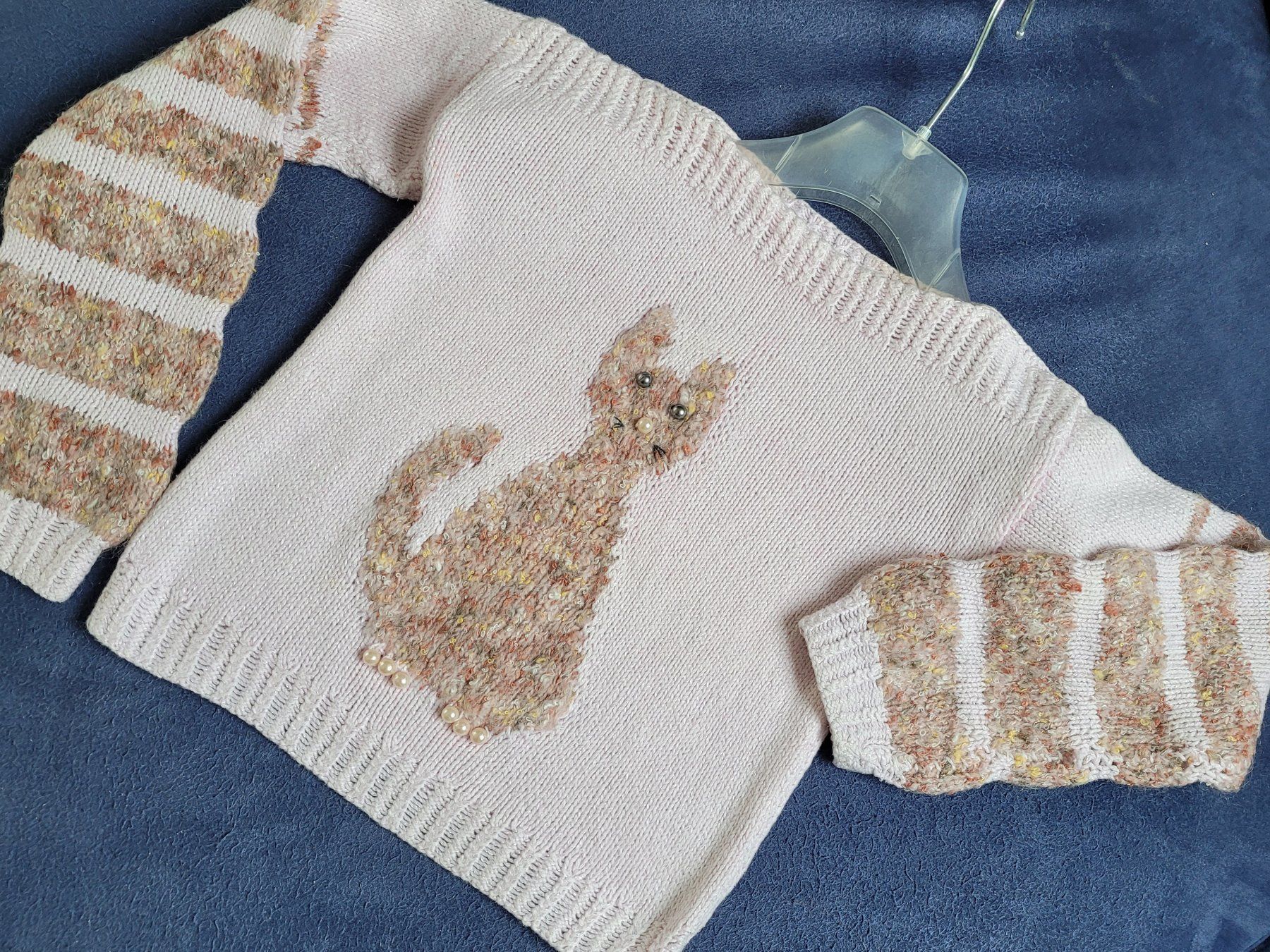 Maglioni & Felpe: Kinderpulli mit Katzenmotiv – Usato da Oberuzwil venduto da rtr_wp6m