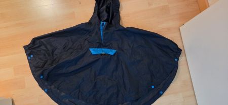 Dünner Sommer Regenschutz Poncho Regenjacke