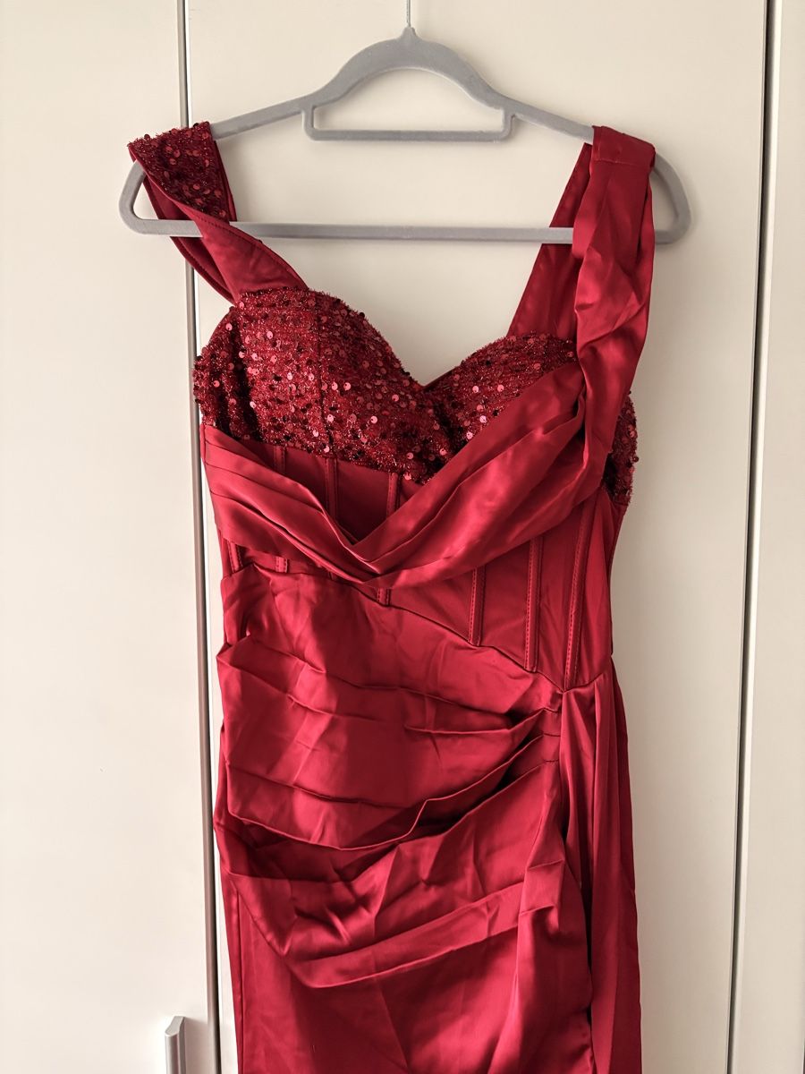 Kleider: Abschlusskleid – Neu (gemäss Beschreibung) aus Appenzell von csm_ina