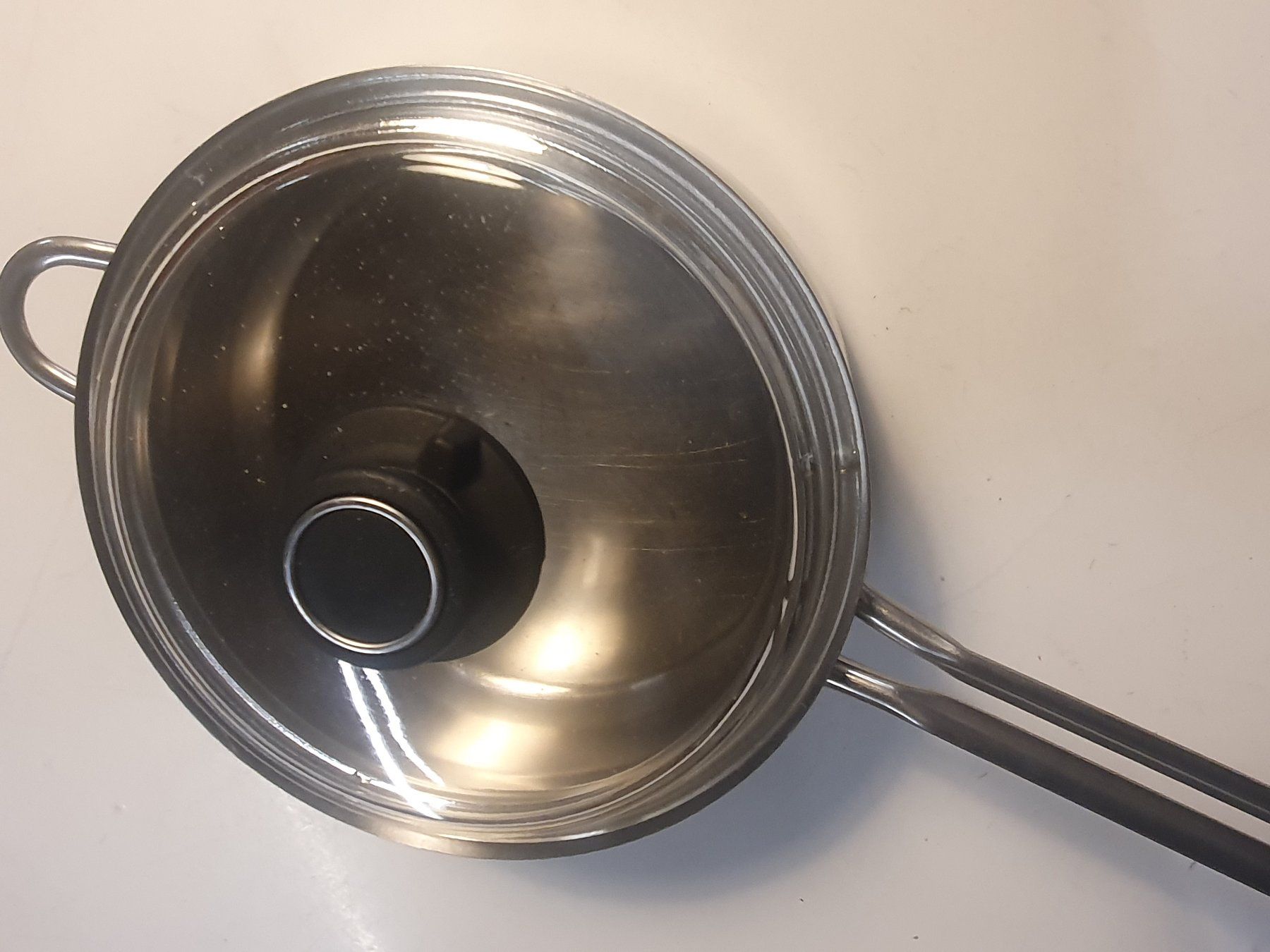 Padelle: Kochpfanne 2 Griffig 21 cm mit Glasdeckel – Usato da Zürich venduto da loosebone 5