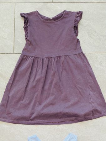 Kleid H&M Lila Grösse 122/128 guter Zustand
