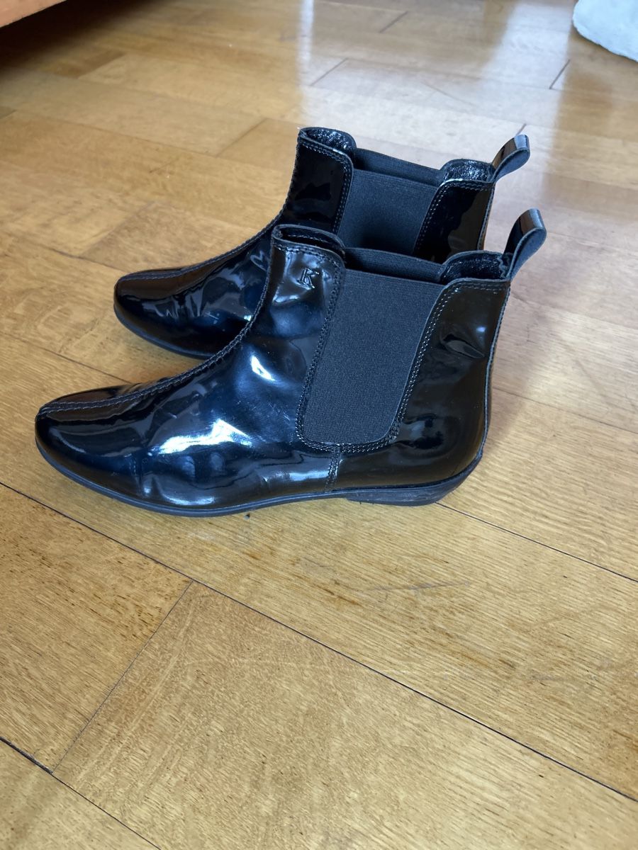 Scarpe da donna: Damen Stiefeletten Lackleder – Usato da Basel venduto da and_pky9 1
