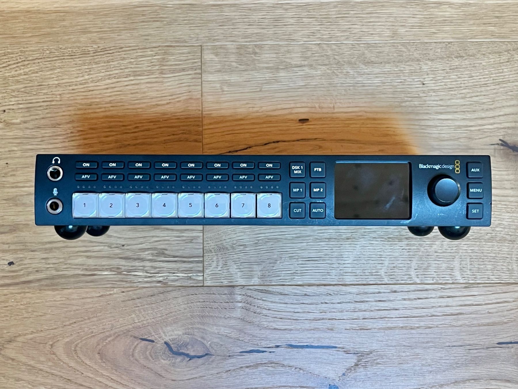Blackmagic Console di mixaggio: Blackmagic Design ATEM Television Studio HD – Usato da Escholzmatt venduto da Grafix 2