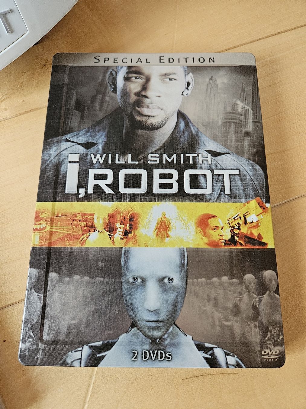 Tutti i DVDs: I, Robot DVD-Set mit Sonny Head – Usato da Wildberg venduto da Reunionevents 1