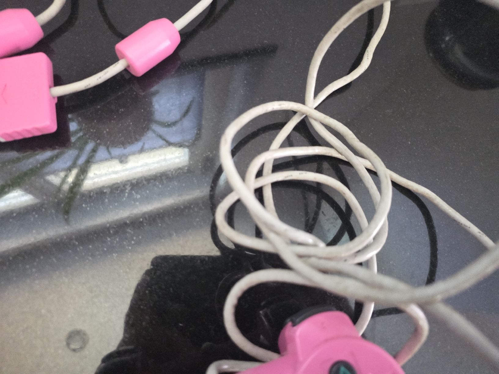 Controller: 2x Sony PlayStation 2 Controller pink  – Usato da Dorf venduto da Echo_Elements 5