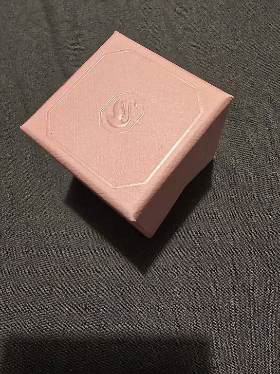 Anelli: Swarovski rose gold ring – Usato da Winterthur venduto da Bianca.Haeberli 1