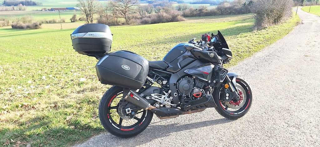 Strada: Yamaha MT 10, année 2017, 33'000km – Usato da Bière venduto da Fatbaz 2