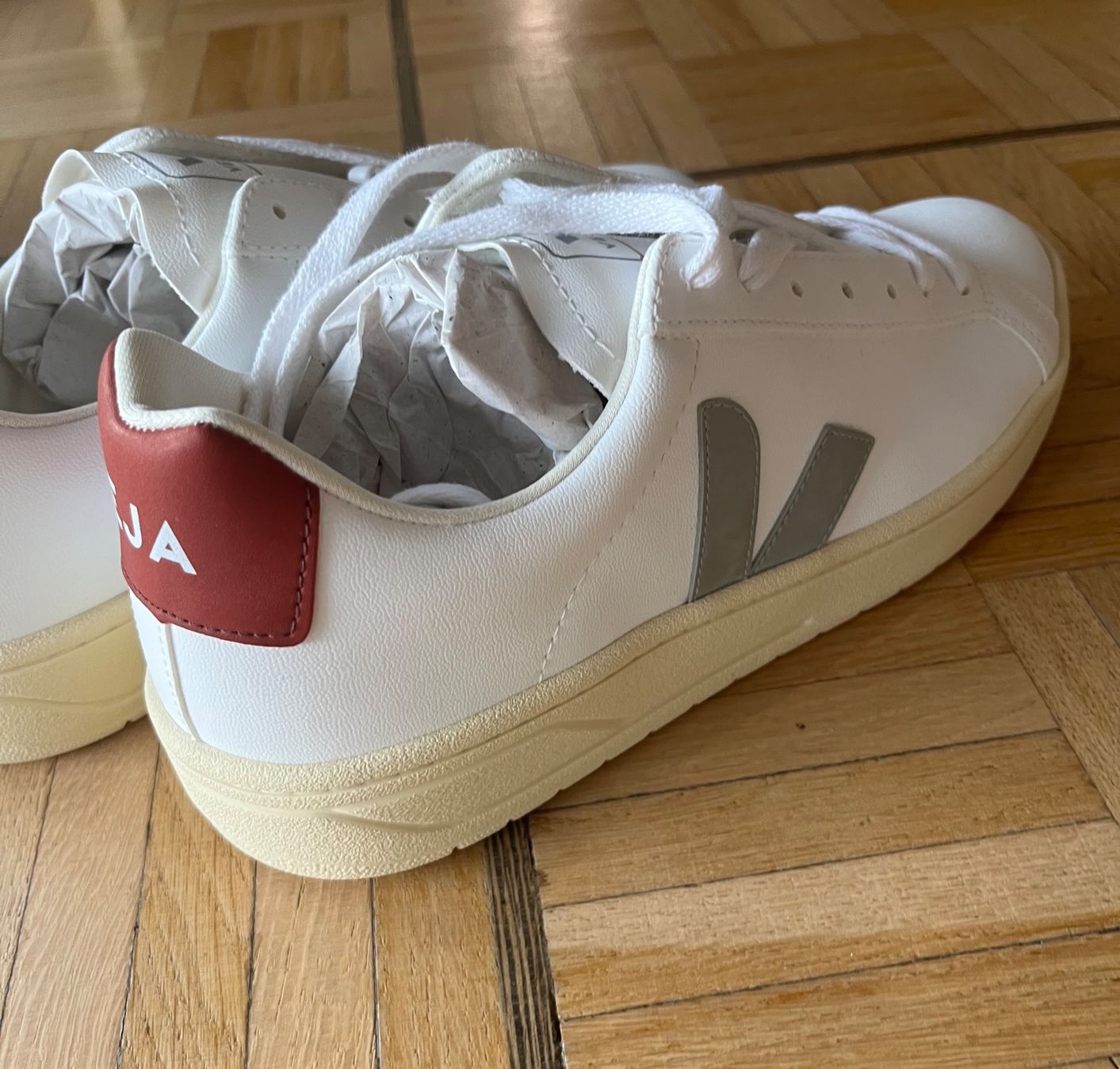Veja Scarpe da uomo: Sneaker Veja weiss ungebraucht – Nuovo (secondo la descrizione) da Winterthur venduto da Raphaelfri 2