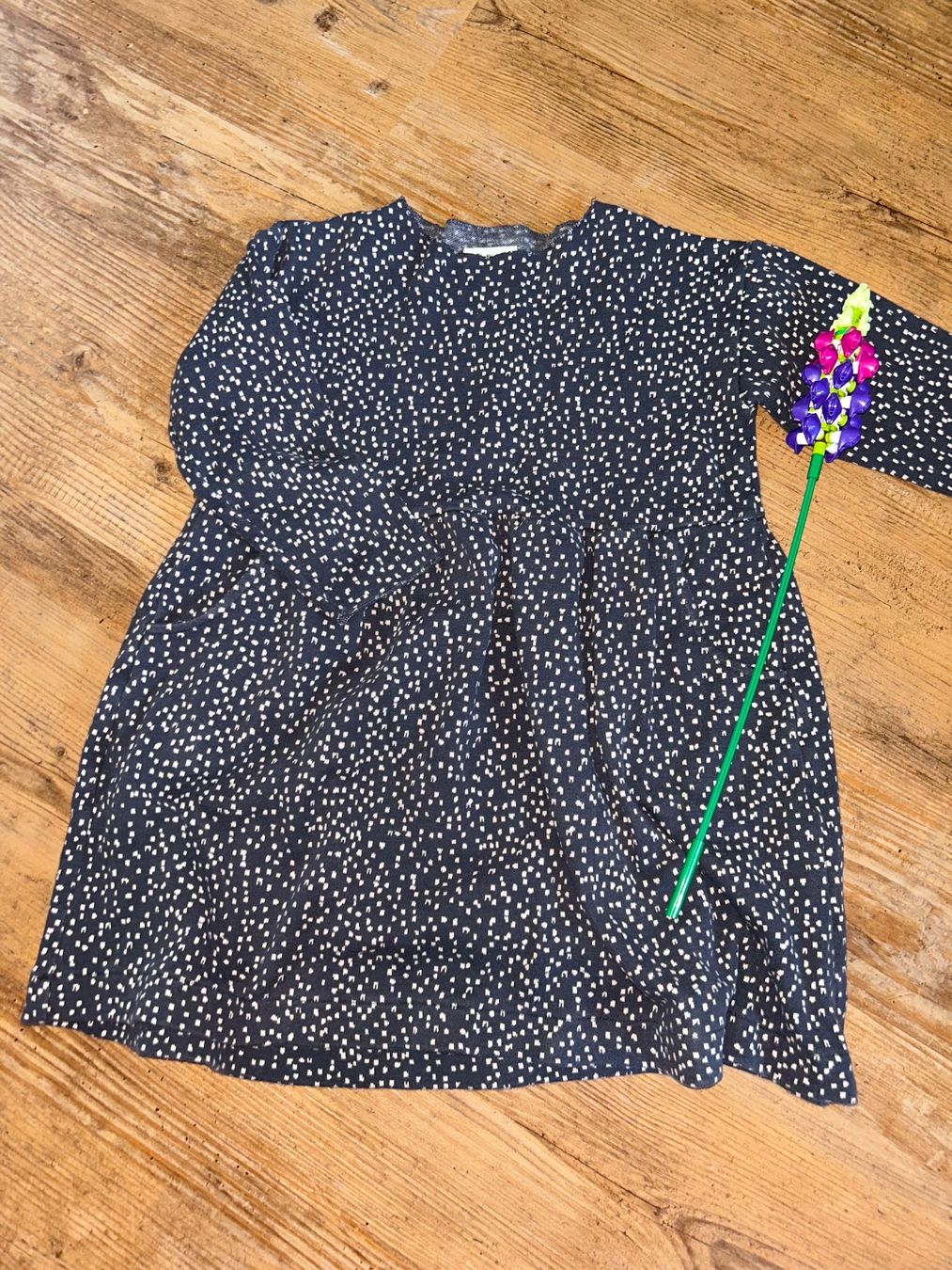 Vestiti & Gonne: Graues Kleid Play up 110/116 – Usato da Safenwil venduto da 2hand_aber_wertvoll