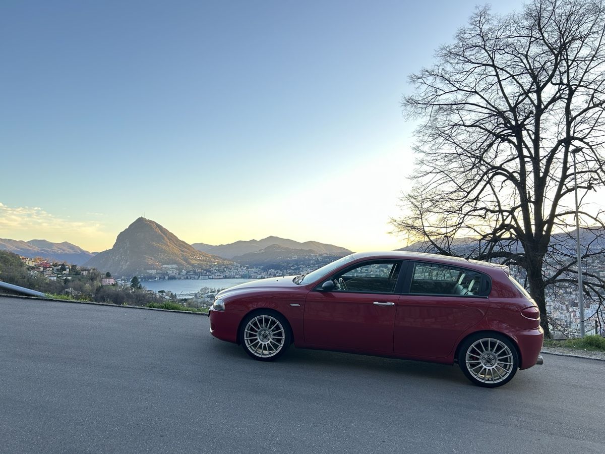 Alfa Romeo Autos: Alfa Romeo 147 2.0 Ti – Gebraucht aus Insone von teo_dh9r 2