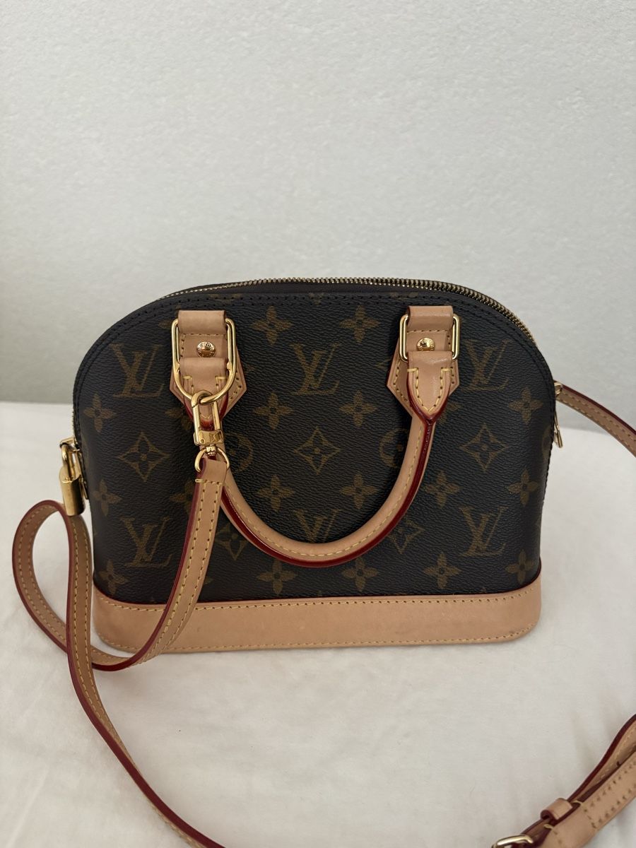 Louis Vuitton Taschen für Damen: Louis vuitton - Alma BB Monogram – Gebraucht aus Yvonand von mch_xfz8 1