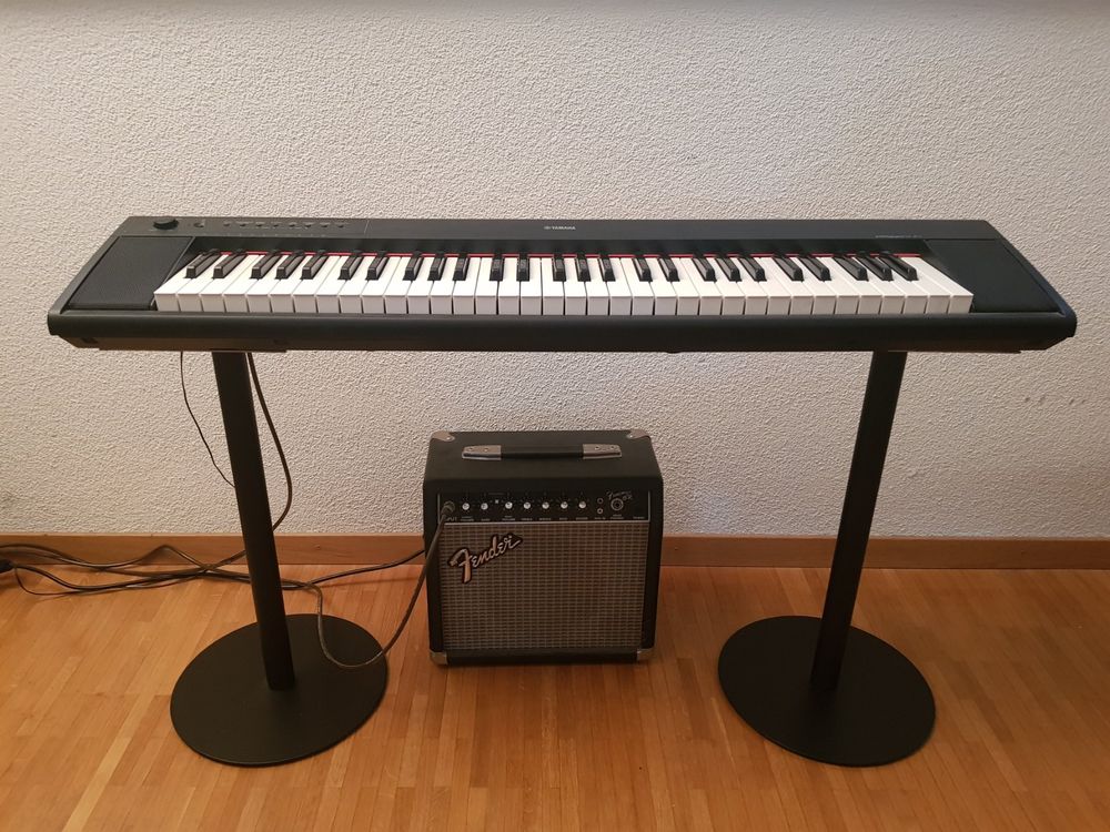 Yamaha Keyboard Piaggero NP11 * Bundle * Kaufen auf Ricardo