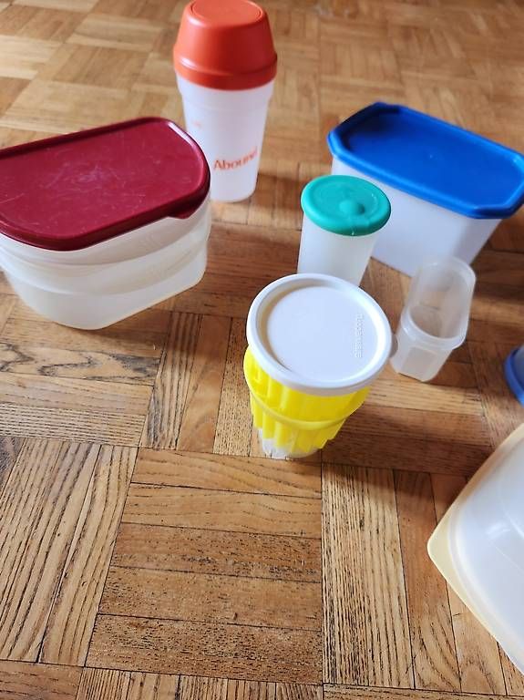Tupperware Behälter & Ähnliches: Tupperware Mehrteiliges Set 12Teile mit Deckel – Gebraucht aus Gstaad von Meiel2020 1