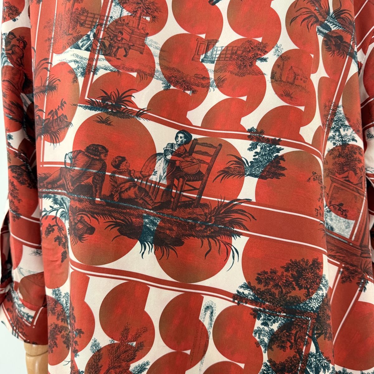 Odeeh Chemisiers: ODEEH 100% Silk Printed Blouse – D'occasion à Freienbach par Avviivva_Shop 7