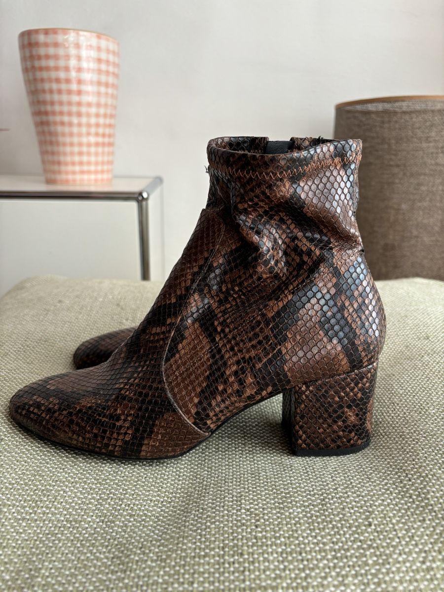 Aldo Damenschuhe: Aldo Stiefel in Schlangenleder Optik Gr. 38 – Gebraucht aus Bern von emski
